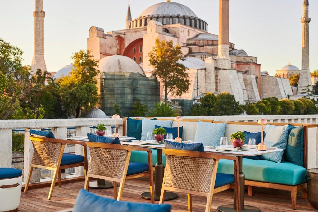 Top 5 Seven-Star Hotels in Istanbul...