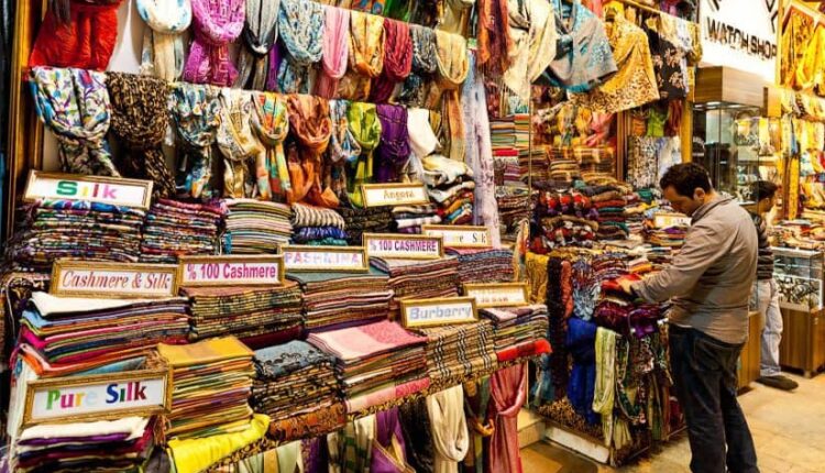 أشهر الأسواق الشعبية في مدينة إسطنبول النابضة...